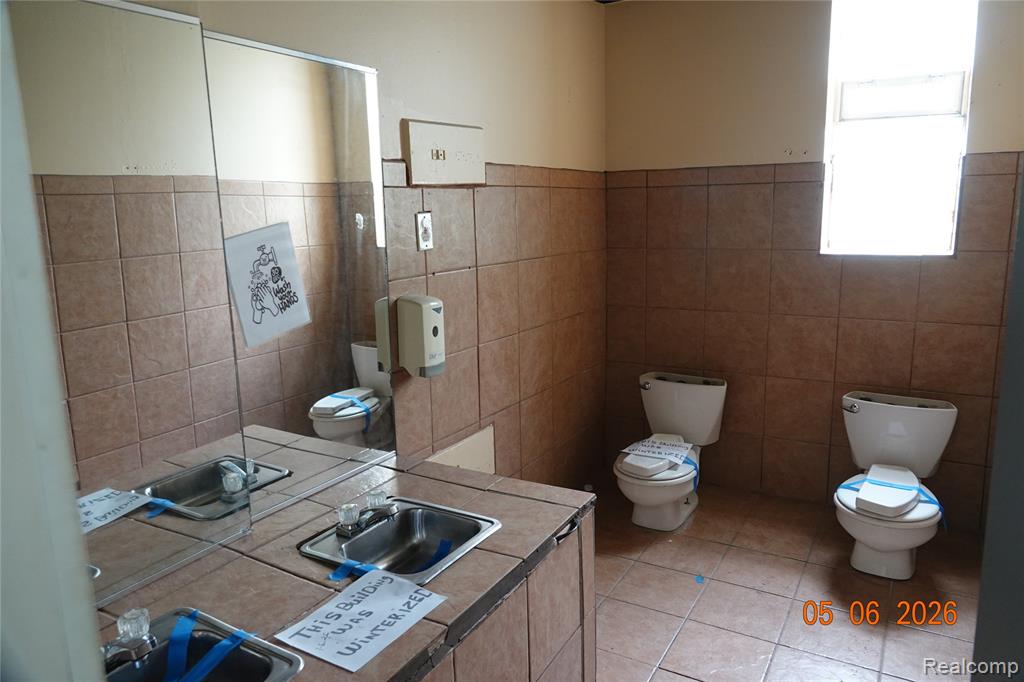 15075 Meyers Road, Detroit, MI 48227 — Photo 21