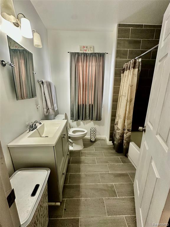19145 Riopelle Street, Highland Park, MI 48203 — Photo 9