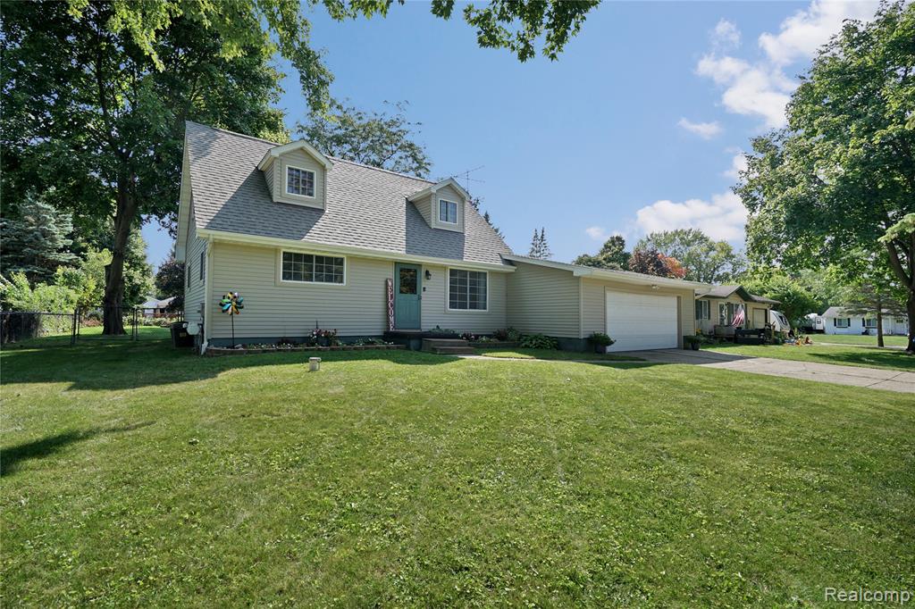 4428 American Heritage Road, Grand Blanc, MI 48439 — Photo 2