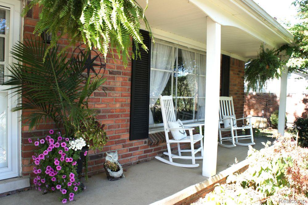 4619 Curtis Lane, Clarkston, MI — Photo 3
