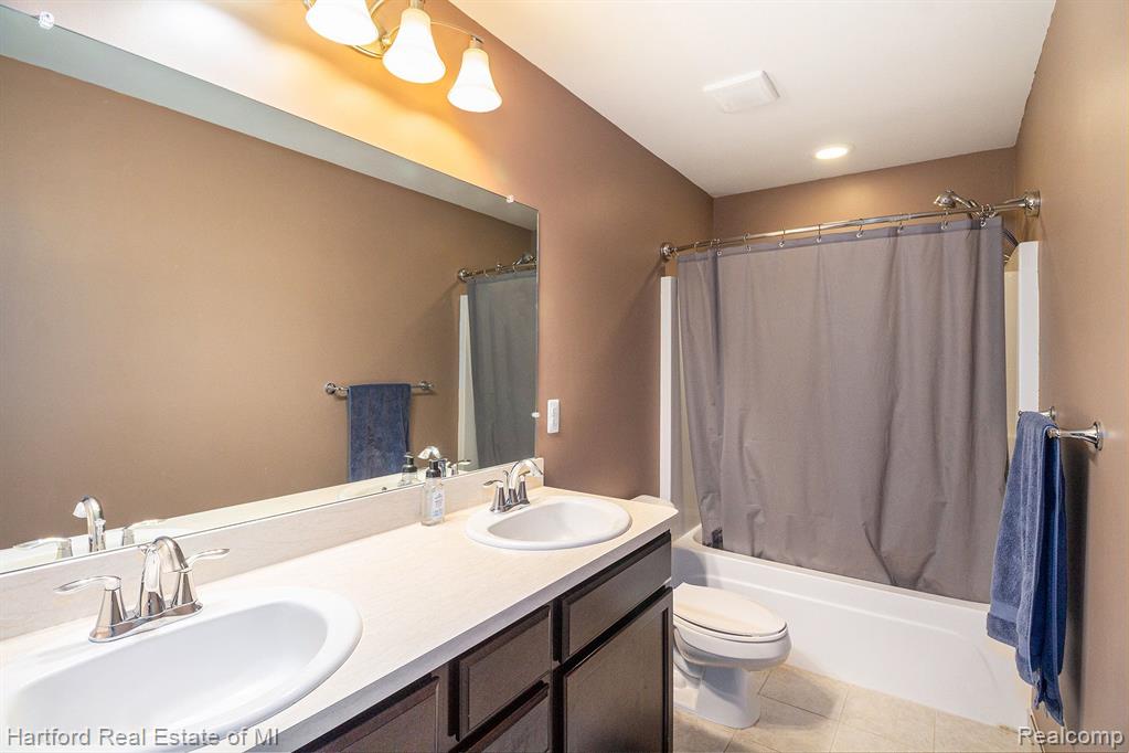 59644 Twin Pines Drive, New Hudson, MI 48165 — Photo 16