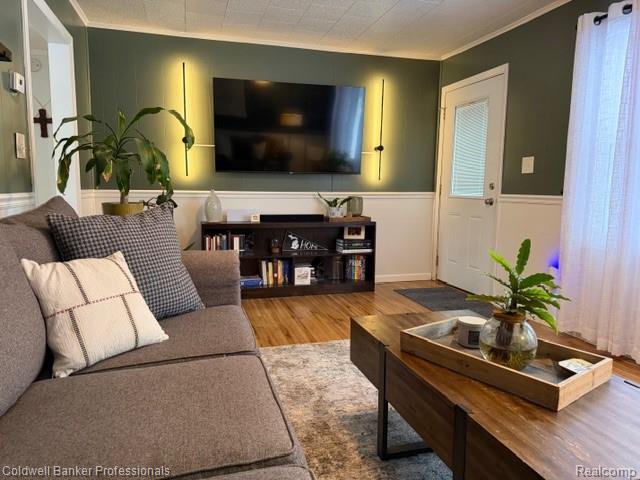 830 W. Burnside, Fostoria, MI 48435 — Photo 5