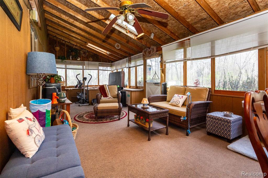 5327 Fern Drive, Fenton, MI 48430 — Photo 16