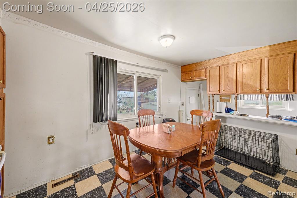 634 Kenilworth Avenue, Pontiac, MI 48340 — Photo 6