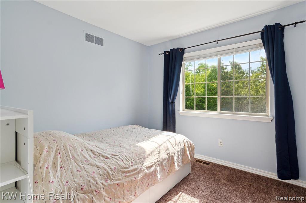 5746 CARY Drive, Ypsilanti, MI 48197 — Photo 32