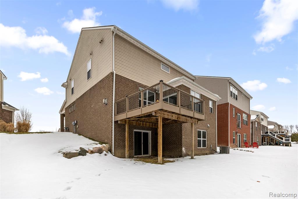 18967 Denali Circle, Northville, MI — Photo 39