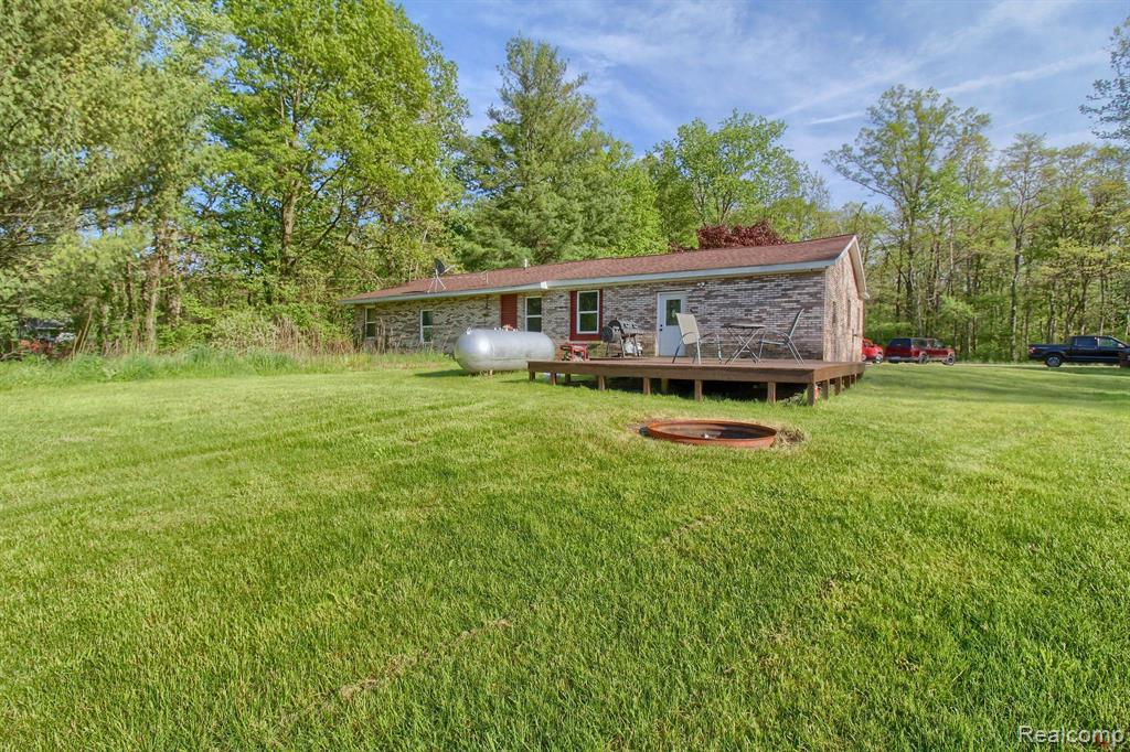 6570 HIVON Road, Carleton, MI 48117 — Photo 30