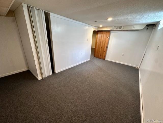 8429 Whitefield Street, Dearborn Heights, MI 48127 — Photo 25
