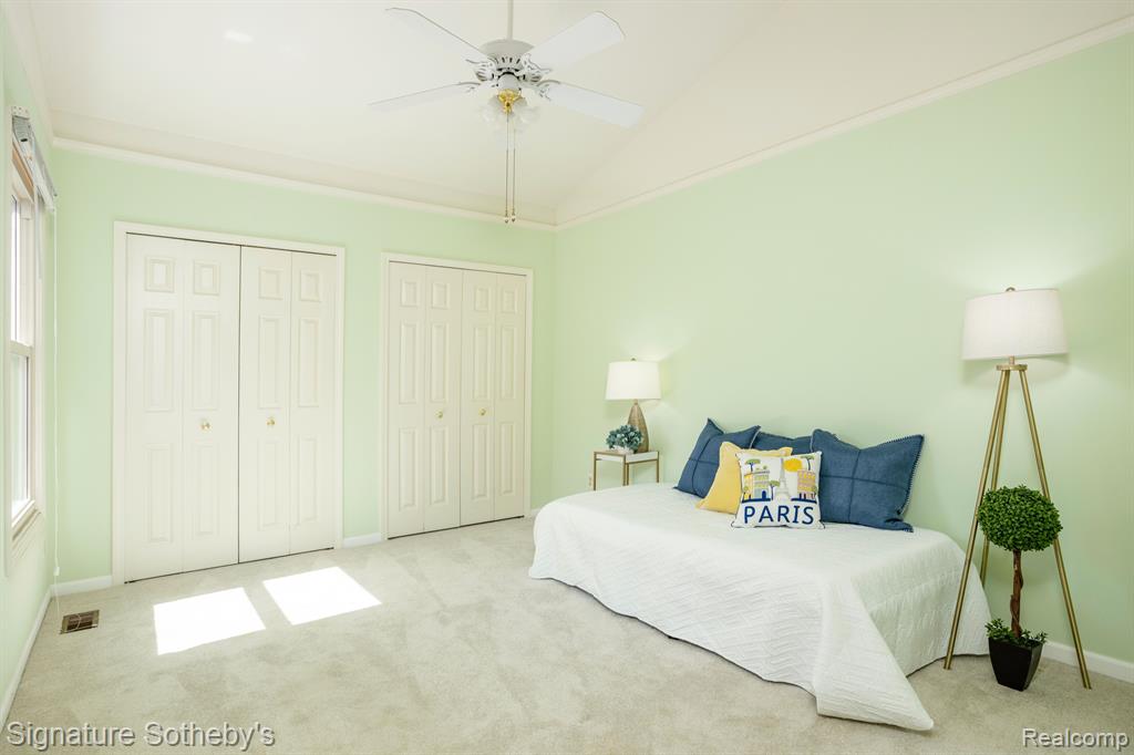 9410 Westwind Drive, Livonia, MI 48150 — Photo 31