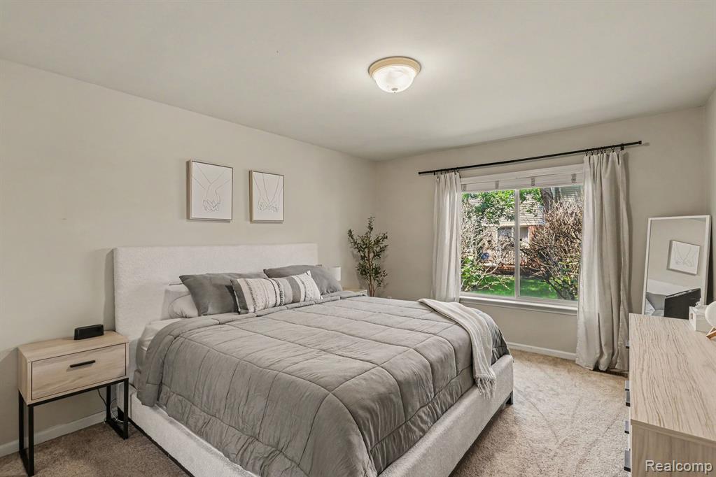 521 Macwilliams Lane, 11, Royal Oak, MI 48067 — Photo 14