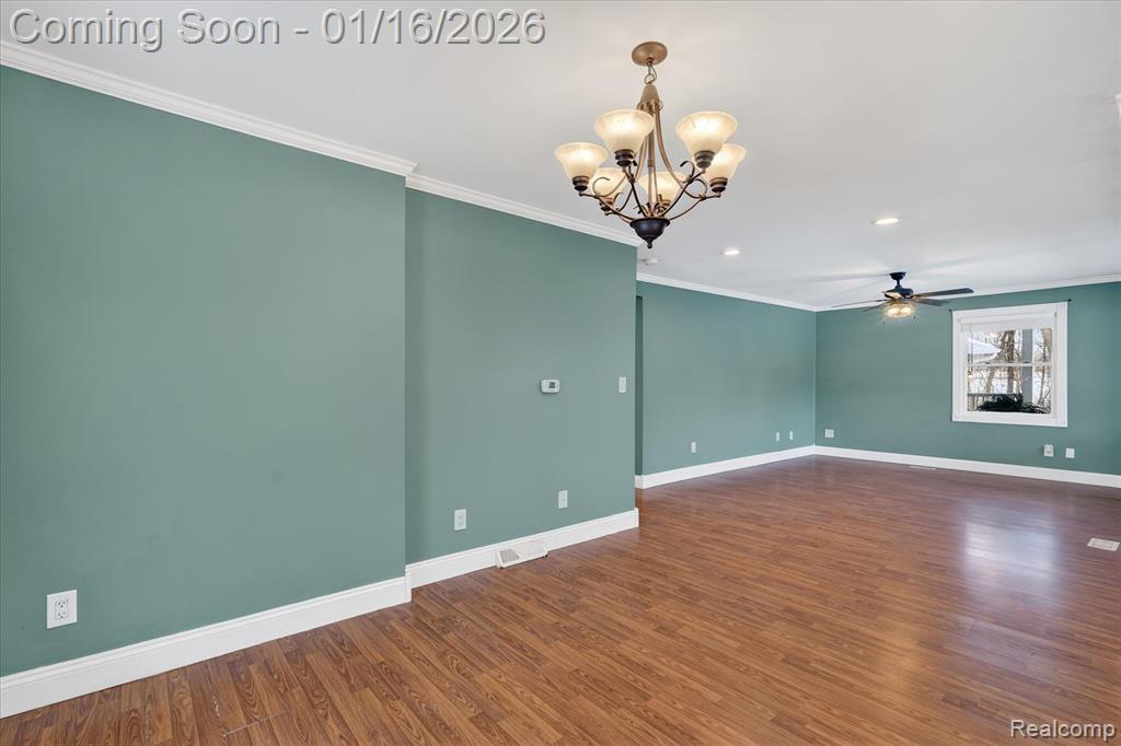 10086 Oakhill Road, Holly, MI 48442 — Photo 8