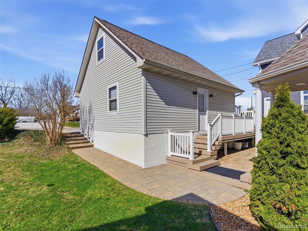 12183 Margaret Drive, Fenton, MI, 48430