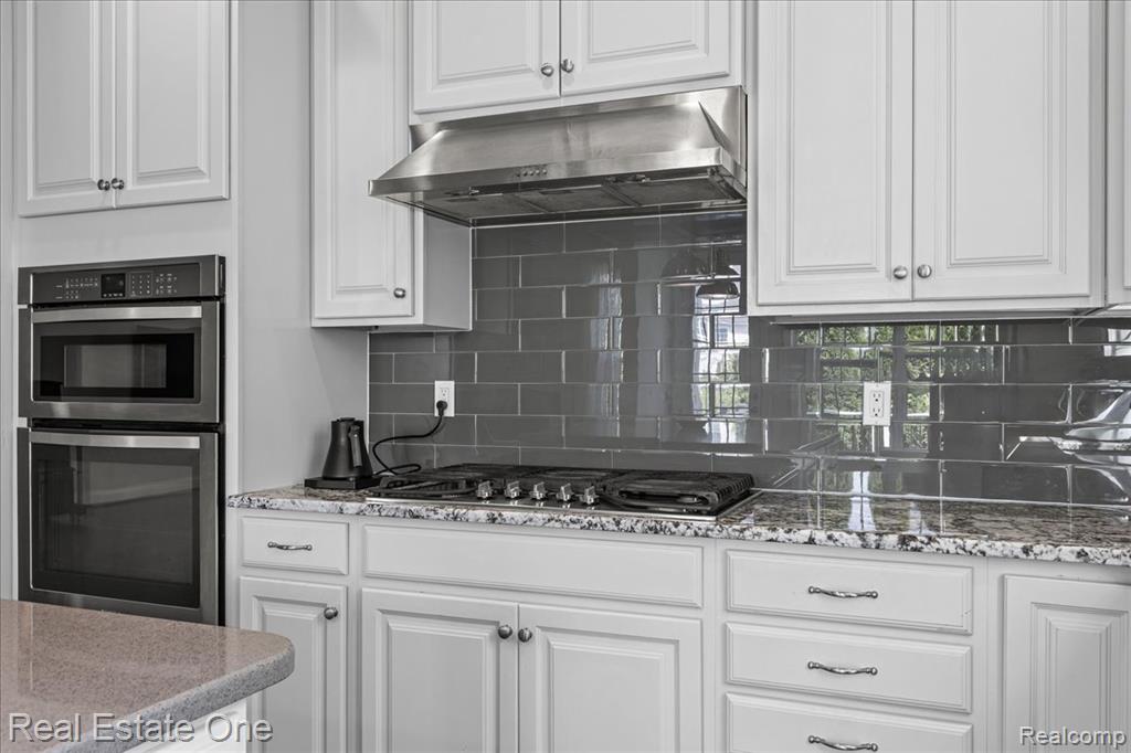 42829 Cardinal Way, Novi, MI — Photo 20