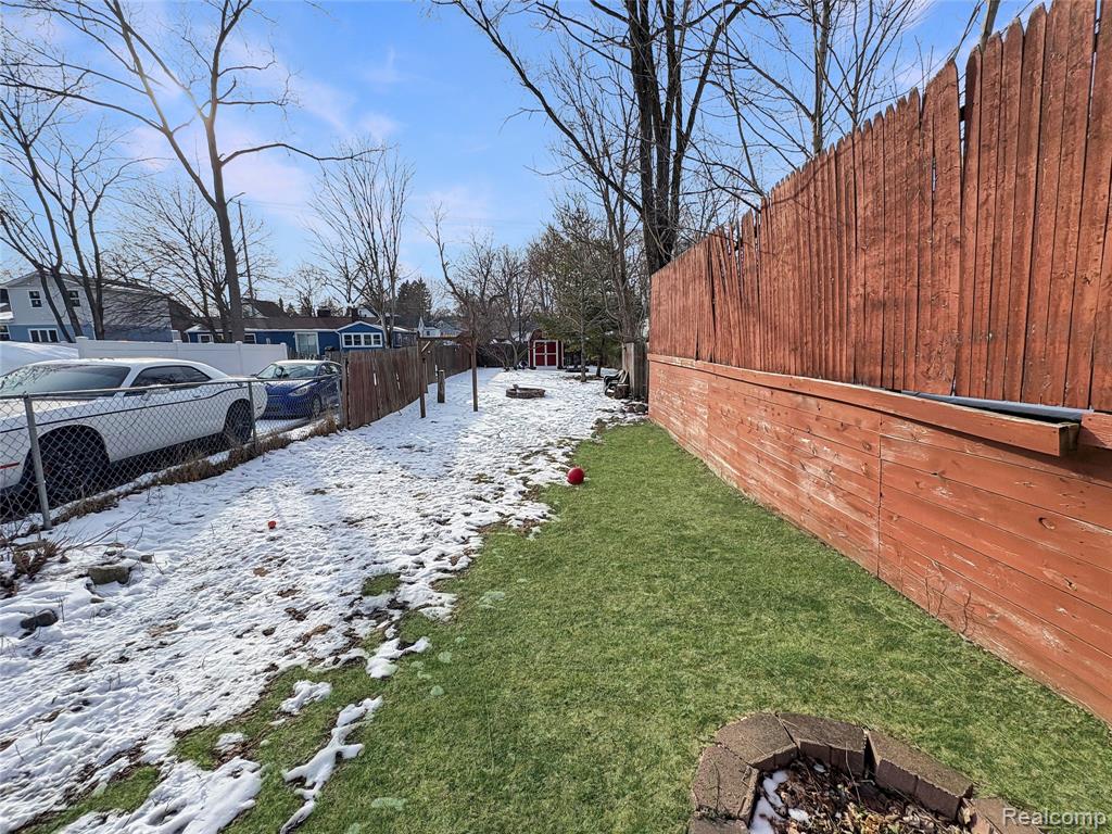 211 N Saginaw Street N, Holly, MI 48442 — Photo 40
