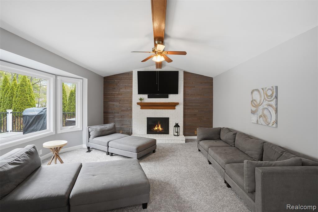 8876 Wintercove Drive, Commerce Twp, MI 48382 — Photo 31