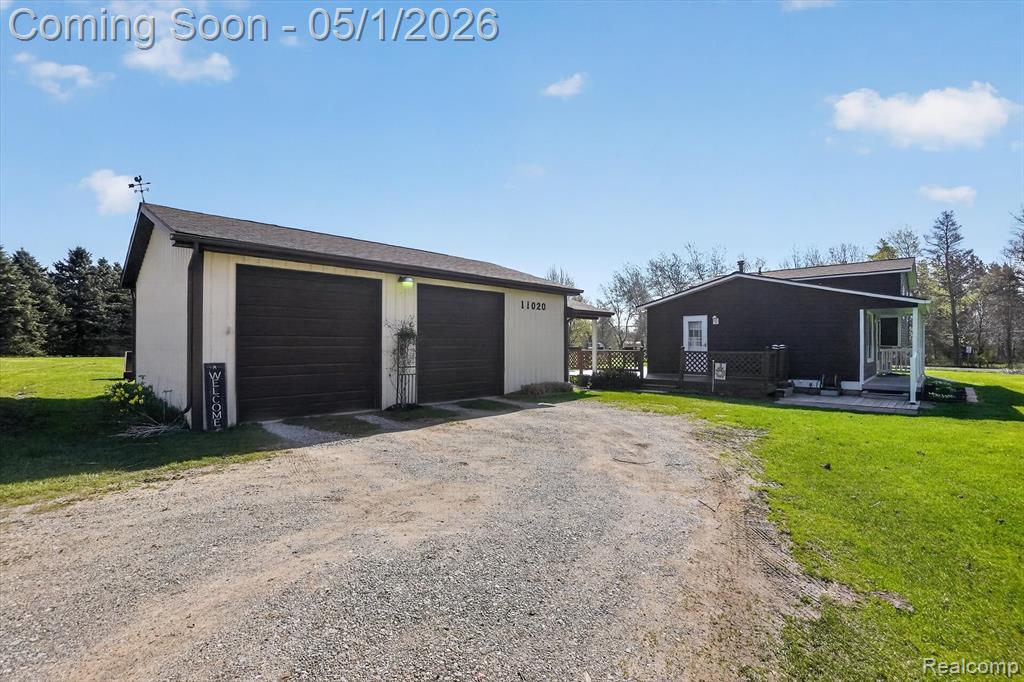 11020 Henderson Road, Otisville, MI 48463 — Photo 46