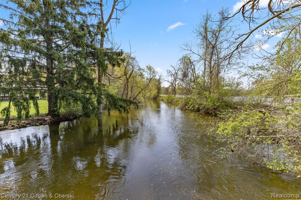 4400 HIGHFIELD Road, Waterford, MI 48329 — Photo 49