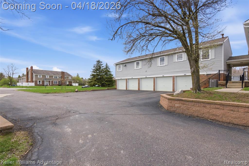 42136 Gladwin Street, Northville, MI 48167 — Photo 34