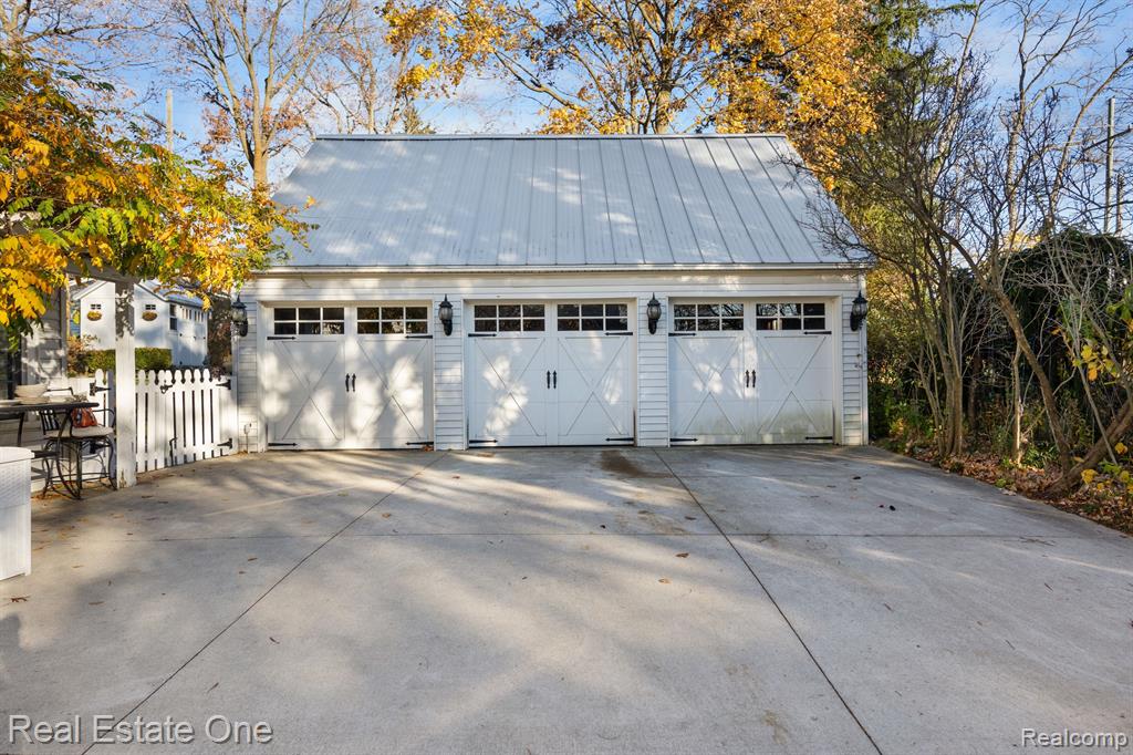 534 UNION Street, Milford, MI 48381 — Photo 36