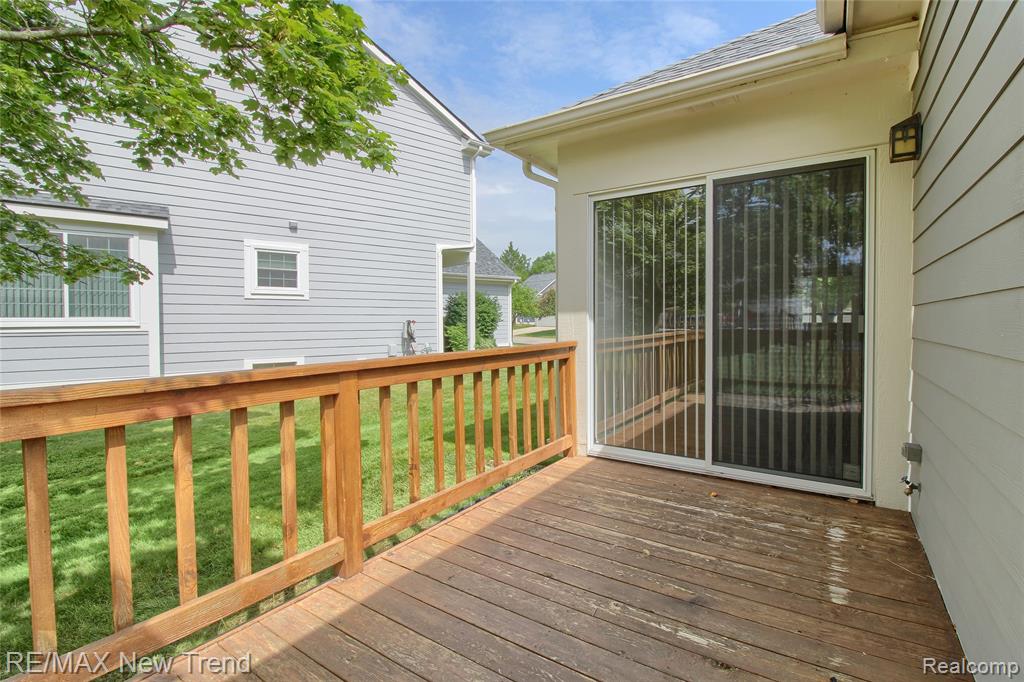 41404 BELDEN Circle, Novi, MI — Photo 28