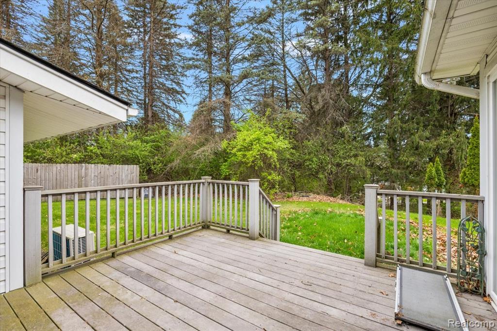 865 N Lapeer Road, Lake Orion, MI 48362 — Photo 32