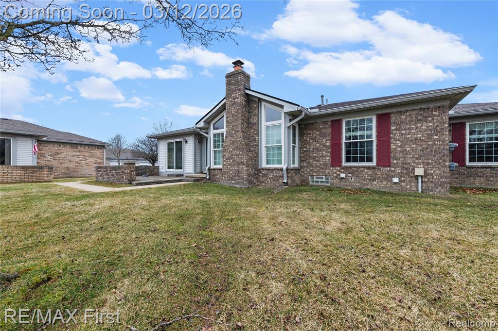 48578 Edgemont Court, Utica, MI 48315 — Photo 31