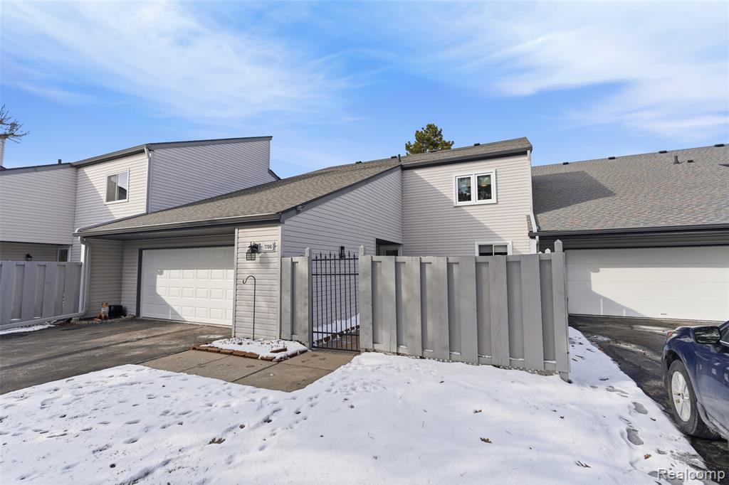 7706 gunnison ct-4.jpg