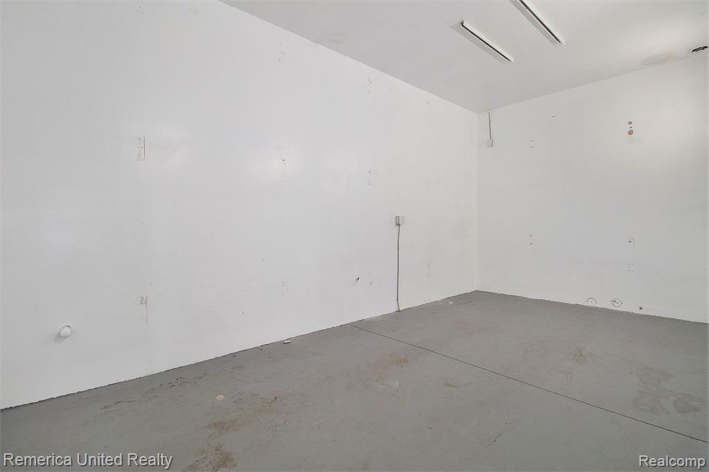 6740 HERBST Road, Brighton, MI 48114 — Photo 48