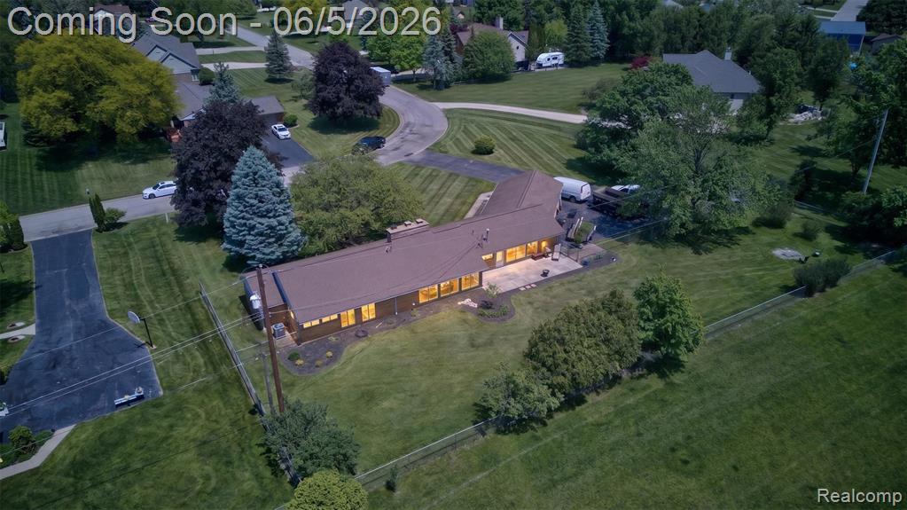 7174 Meadowvue Drive, Grand Blanc, MI 48439 — Photo 4
