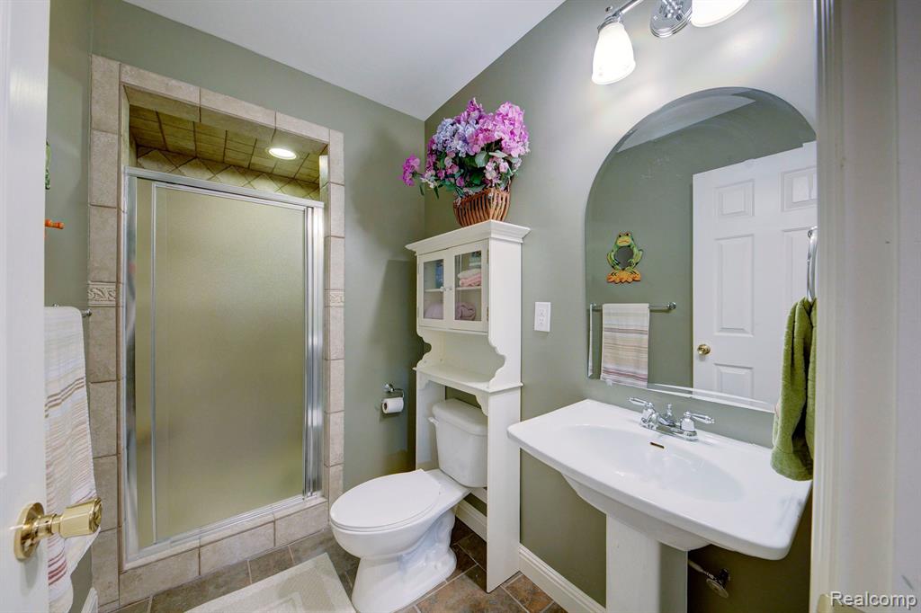 49776 Garfield Lane, Canton, MI 48188 — Photo 82