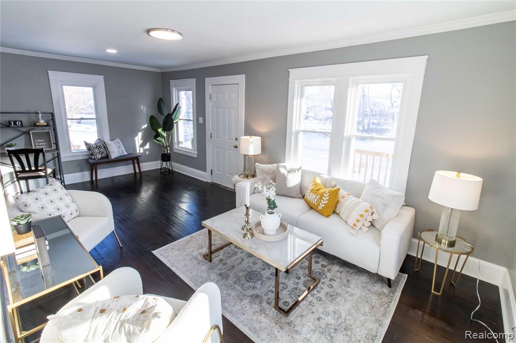 67 Wall Street, Pontiac, MI 48342 — Photo 14