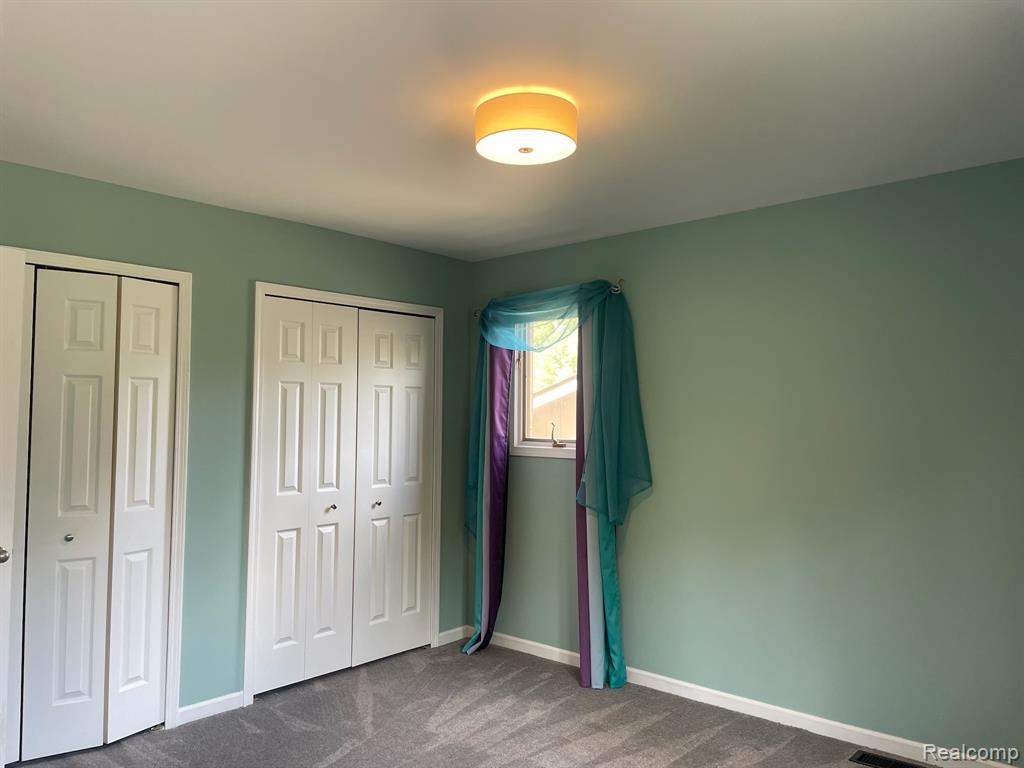 29494 Sylvan Lane, 6, Farmington Hills, MI 48334 — Photo 23