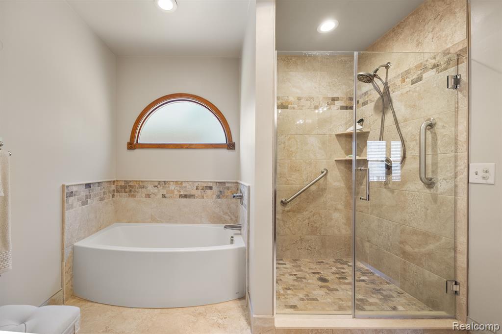 6485 Copper Creek Drive, Washington, MI — Photo 17