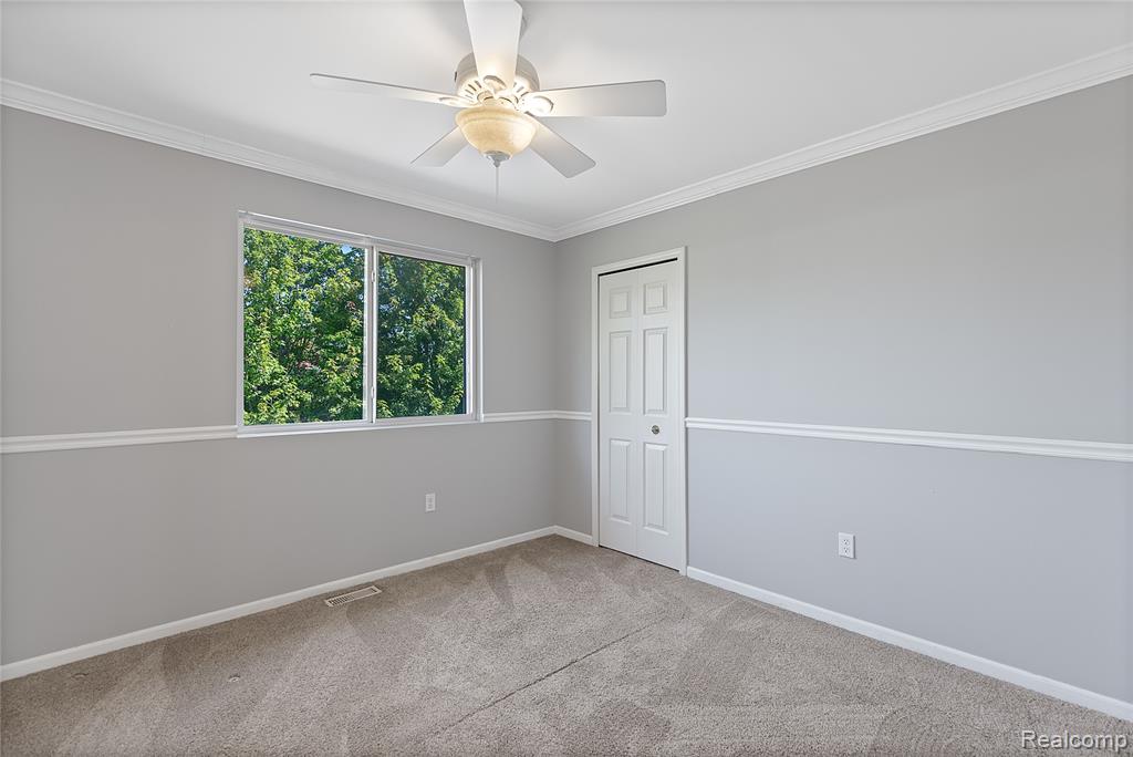 4360 Carriage Hill Court, Oakland, MI 48306 — Photo 46