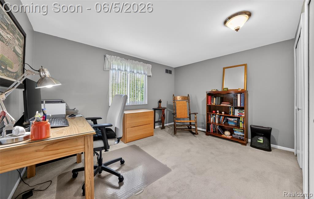 7841 Rampart Trail, Waterford, MI 48327 — Photo 15