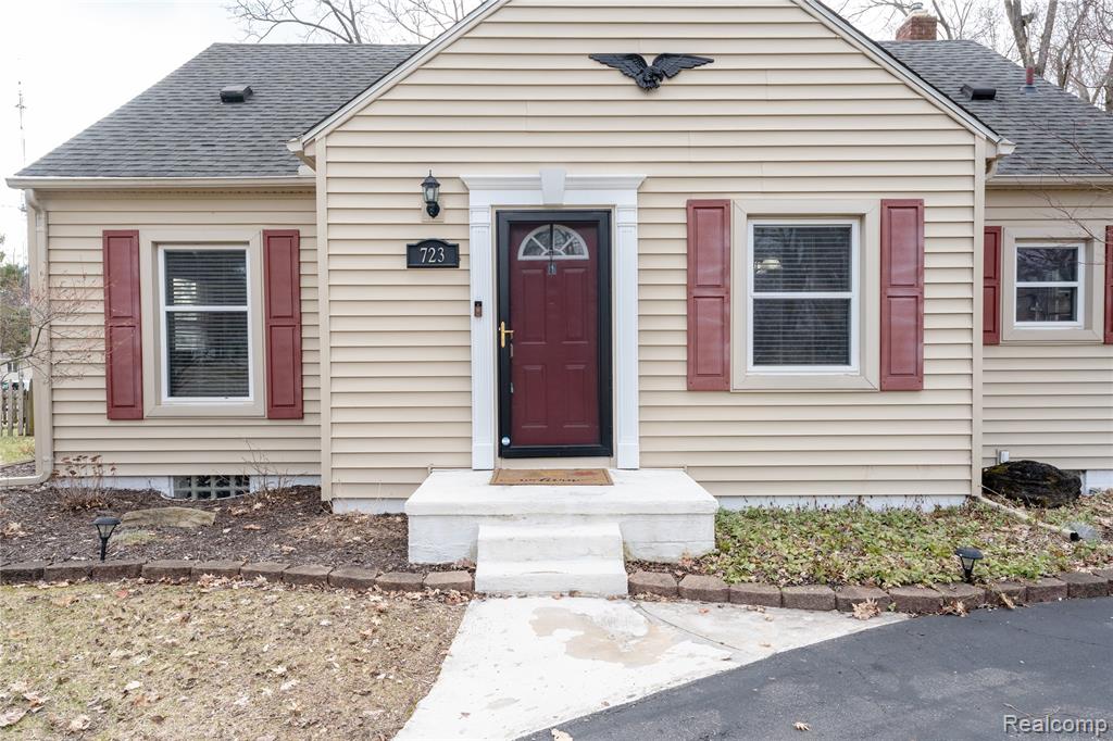 723 Globe Road, Waterford, MI 48328 — Photo 3