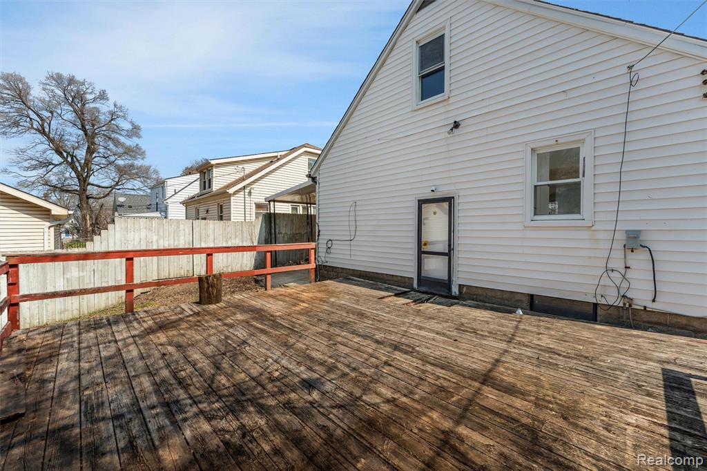 917 N Perry Street, Pontiac, MI 48340 — Photo 32