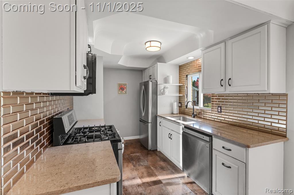 53495 Hillside Drive, Shelby Twp, MI 48316 — Photo 9
