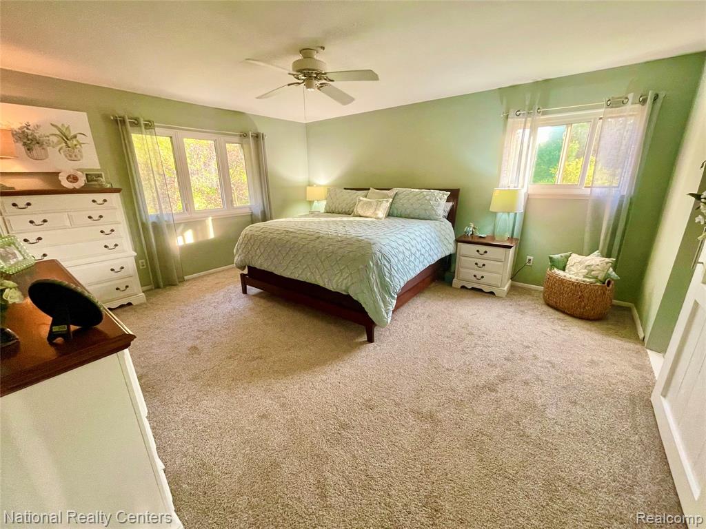 48104 COLONY FARM CIR, Plymouth, MI 48170 — Photo 45