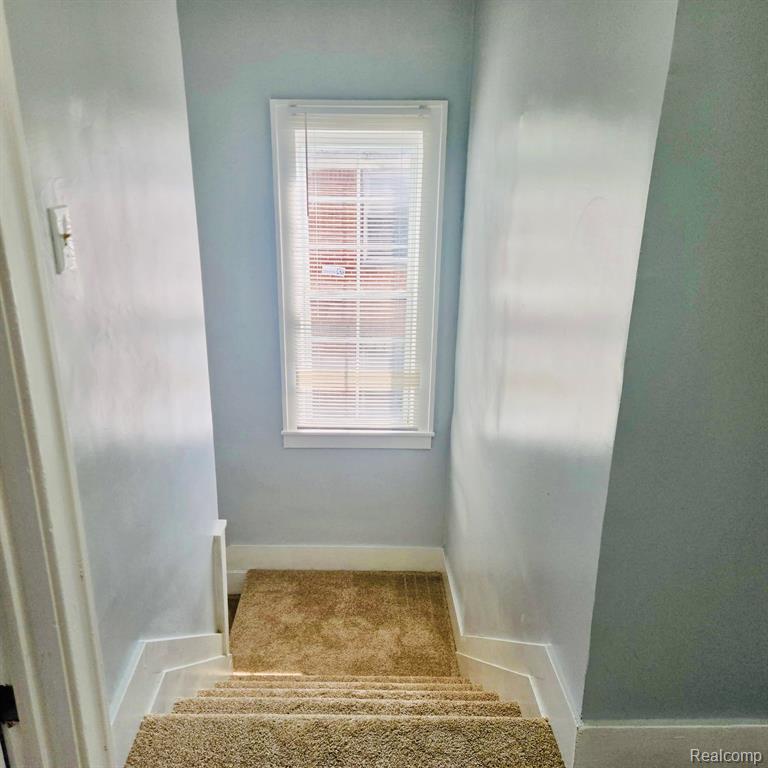 25 W Greendale, Highland Park, MI 48203 — Photo 14