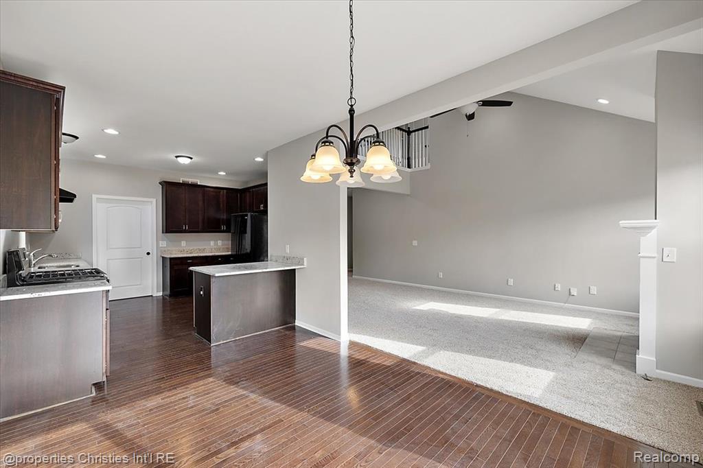 6510 Leigh Hollow Road, West Bloomfield, MI — Photo 10