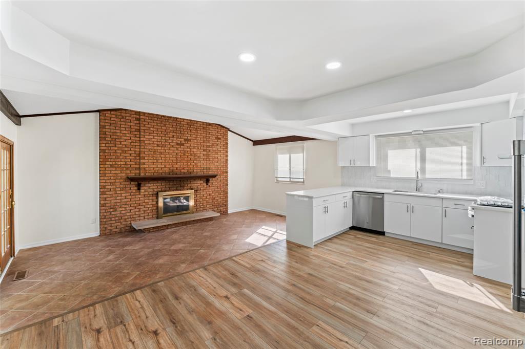 7918 Fleet Street, Canton, MI 48187 — Photo 11