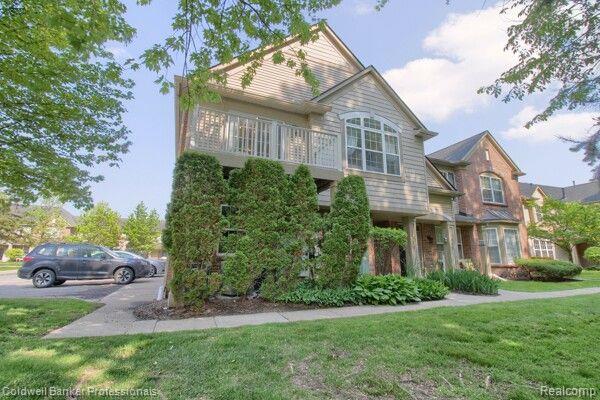 3910 NORWICH Drive, Canton, MI 48188 — Photo 2