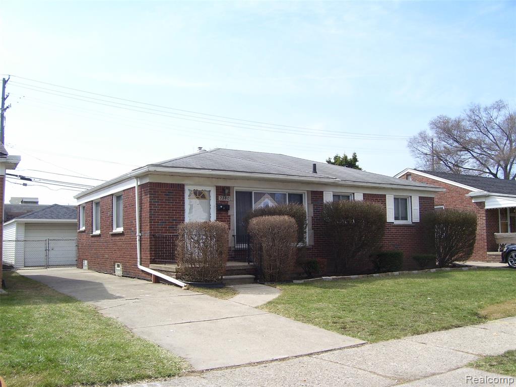 7300 Weingartz, Center Line, MI 48015 — Photo 2