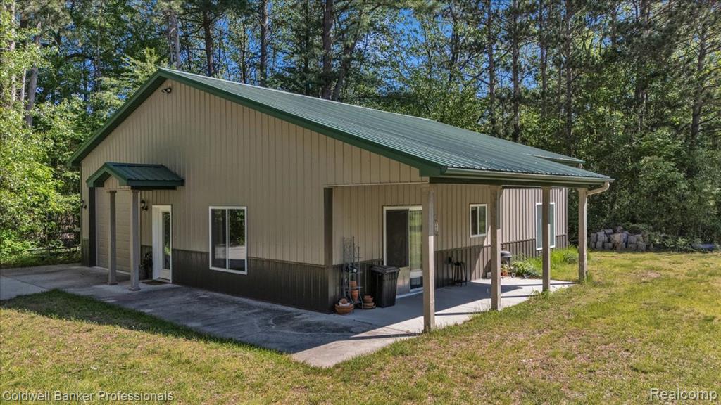 4090 N Fordney Road, Hemlock, MI 48626 — Photo 3