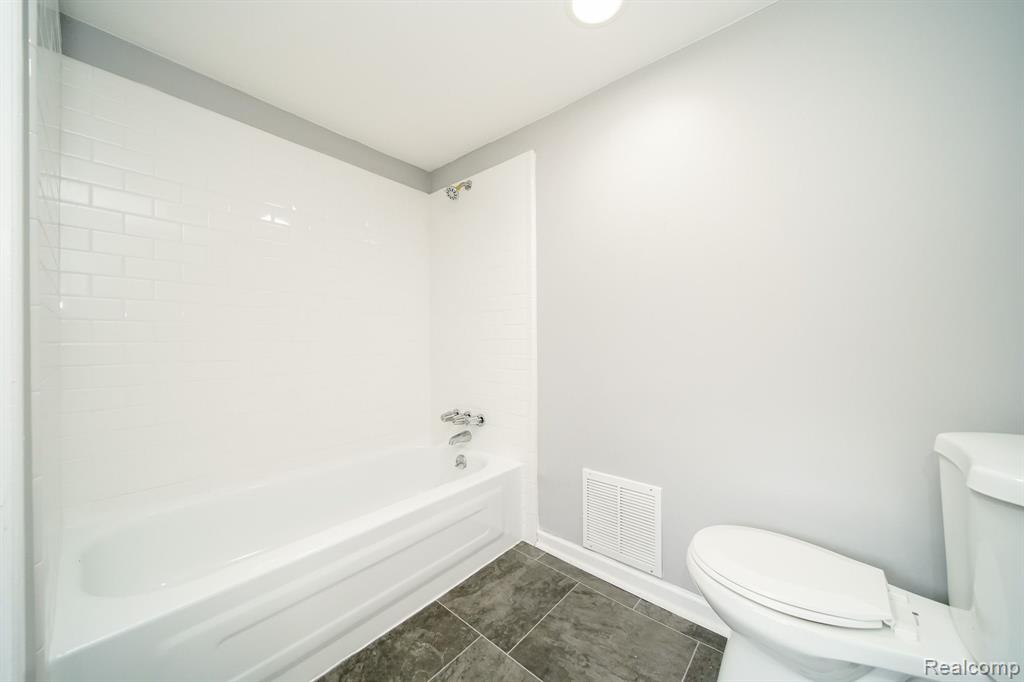 5943 FELLRATH Street, Taylor, MI 48180 — Photo 56