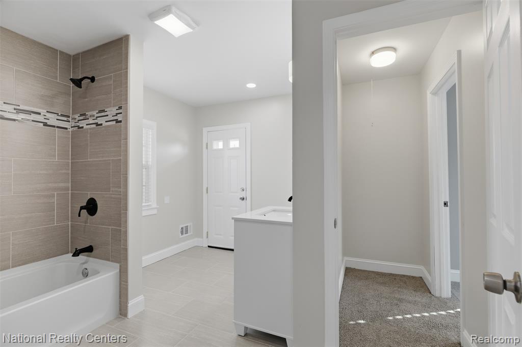 4497 Vancouver Street, Detroit, MI 48204 — Photo 18
