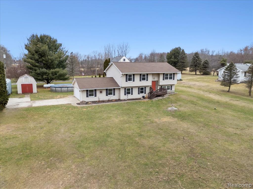 5647 Owosso Road, Fowlerville, MI 48836 — Photo 26