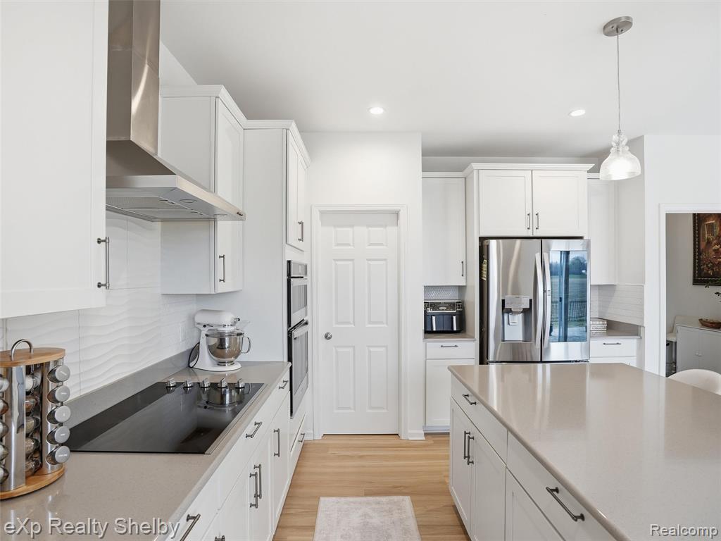 51435 Water Mark Drive, Macomb, MI 48042 — Photo 9