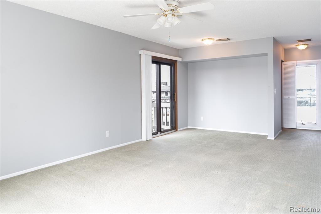 1695 Cliffs Landing, 302, Ypsilanti, MI 48198 — Photo 24